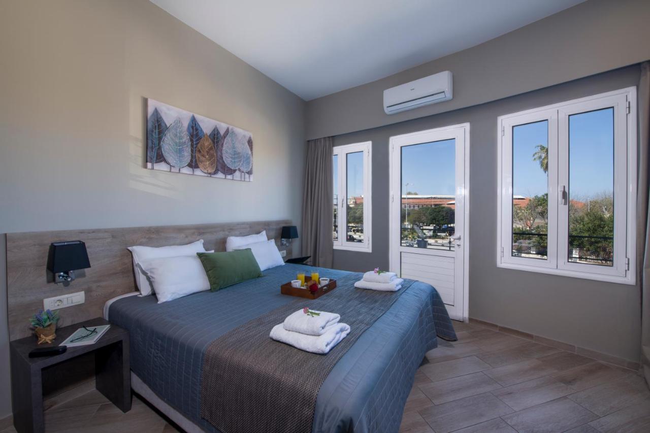 Stoa Suites Chania Chrissi Akti Chania Exterior foto
