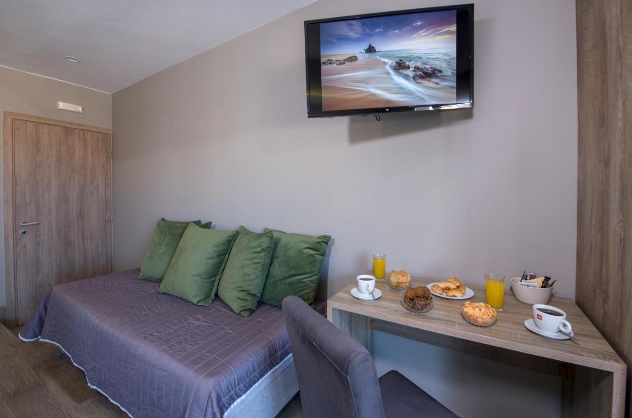 Stoa Suites Chania Chrissi Akti Chania Exterior foto
