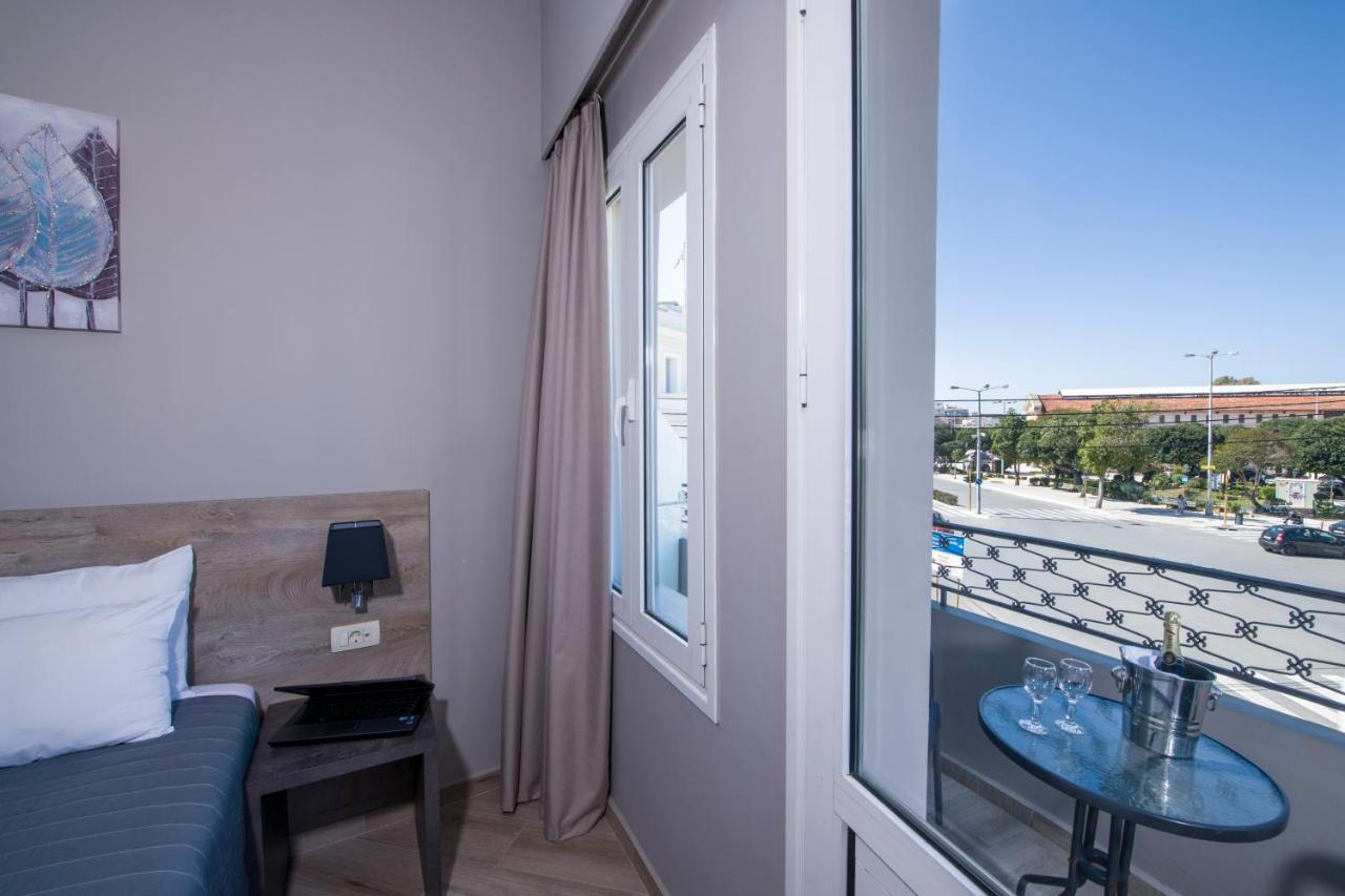Stoa Suites Chania Chrissi Akti Chania Exterior foto