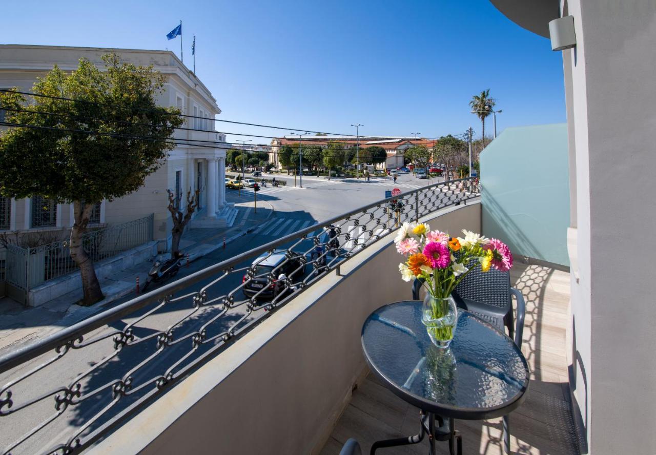 Stoa Suites Chania Chrissi Akti Chania Exterior foto