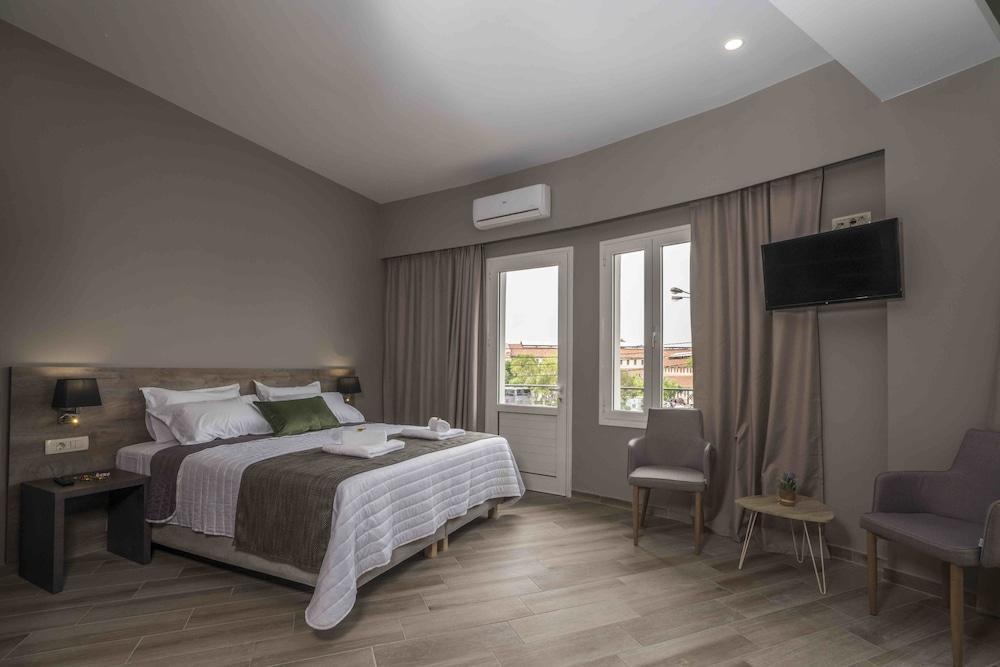 Stoa Suites Chania Chrissi Akti Chania Exterior foto